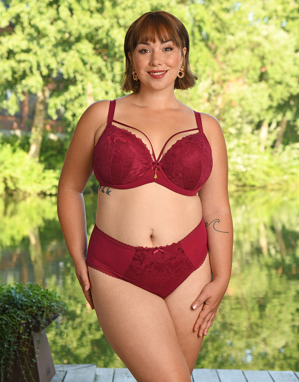 High-Panty "Vienna" bordeaux