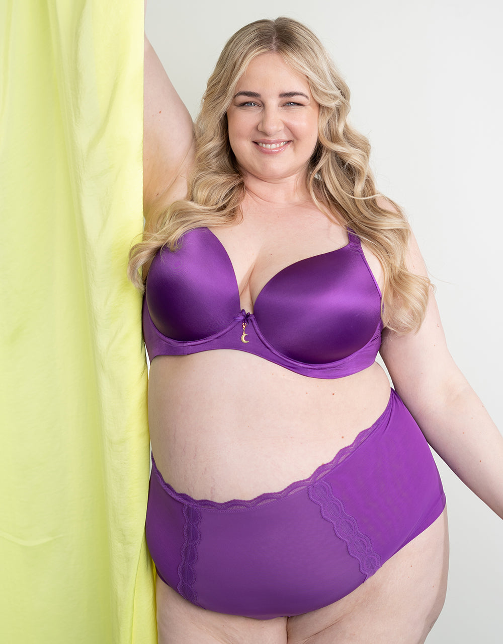 High-Waist-Panty "Voilà" purple