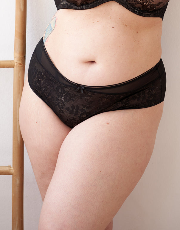High-Panty "True Lace" black