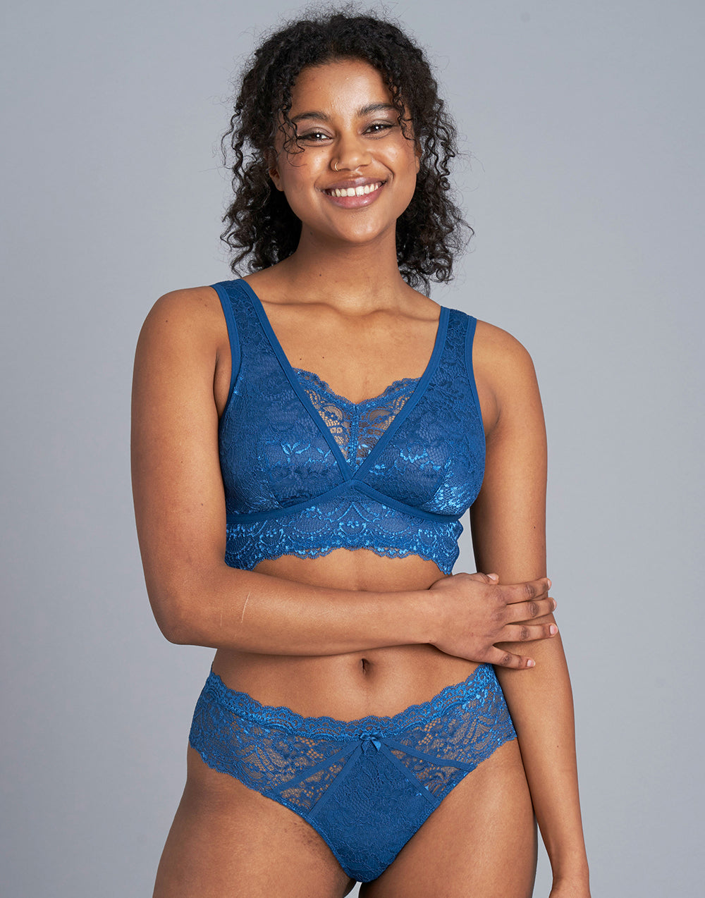 String "Eliana" ocean