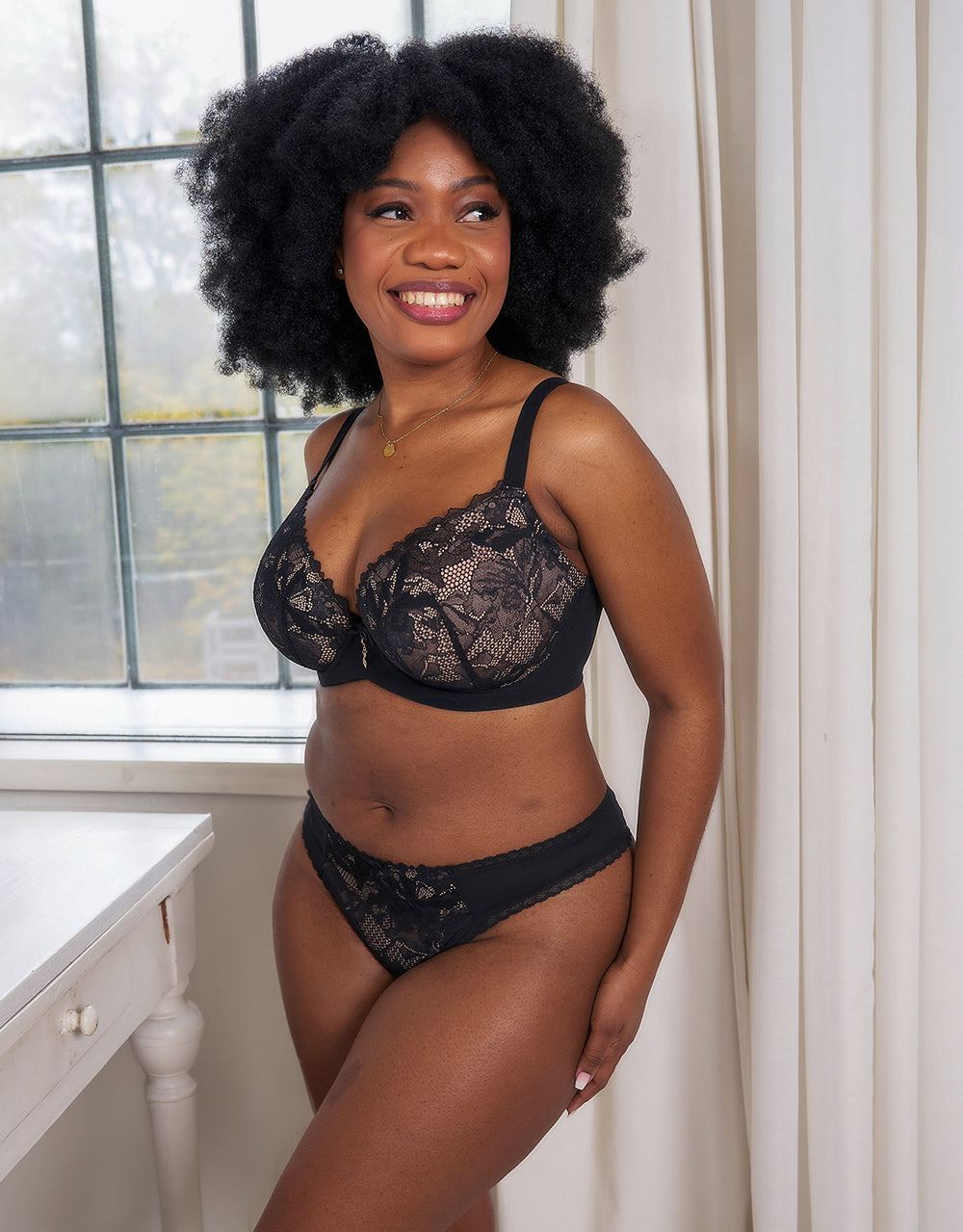 String "Vienna" black/beige