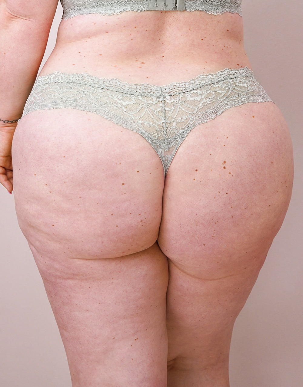 String "Eliana Satin" sagegrey